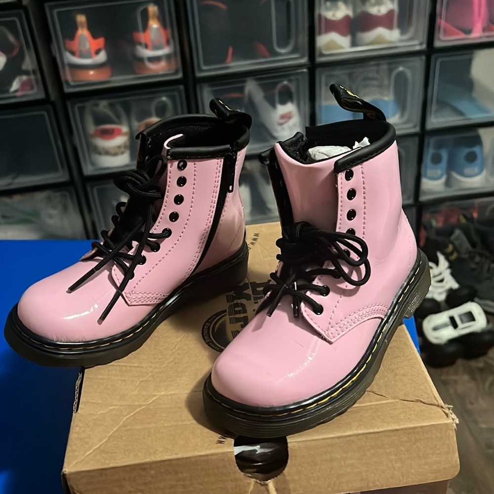 Pale pink 1460 Dr martens size 9